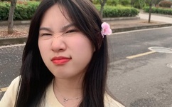 学长把我抱到厕所c